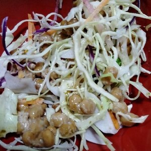 野菜たっぷりサラダ納豆( ´ ▽ ` )